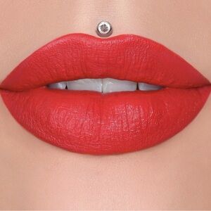 2/$20 💥 NEW (Cherry Soda) Jeffree Star Velvet Trap Lipstick (2762)